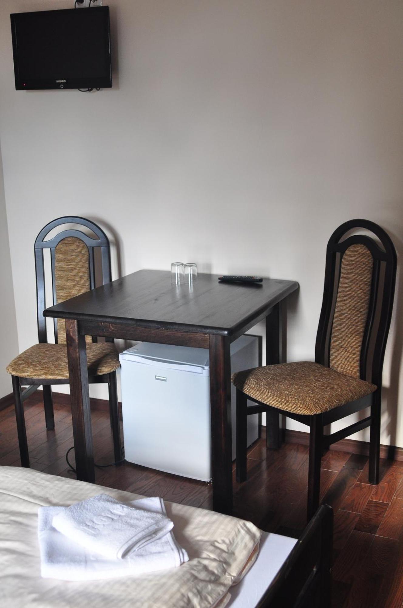 Hotelik Hermes Pieniezno Quarto foto