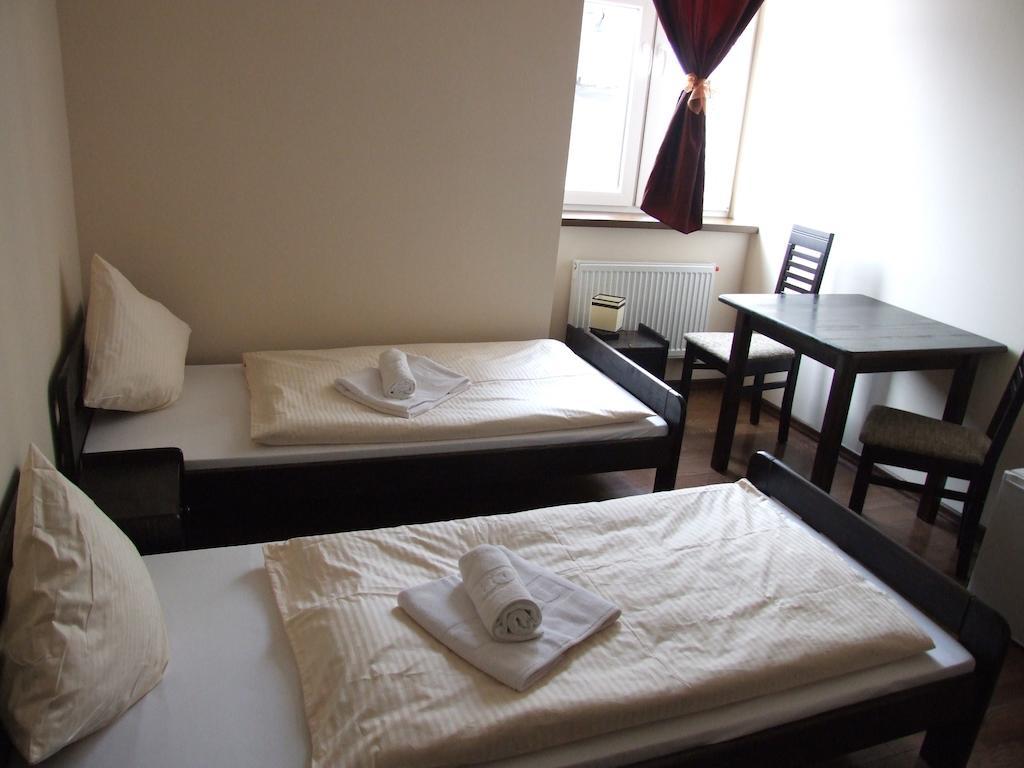 Hotelik Hermes Pieniezno Quarto foto