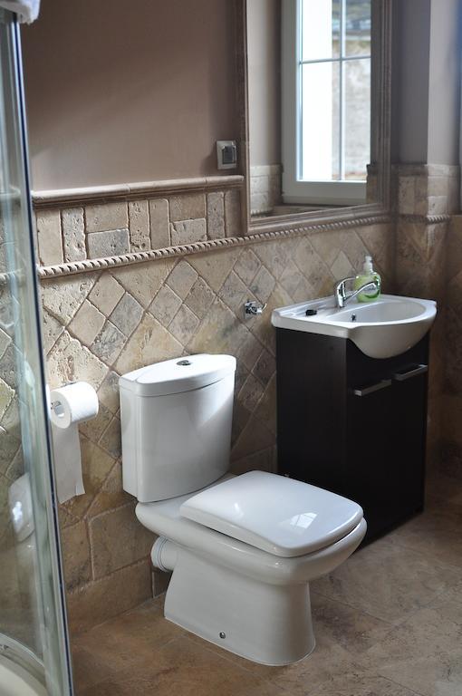 Hotelik Hermes Pieniezno Quarto foto